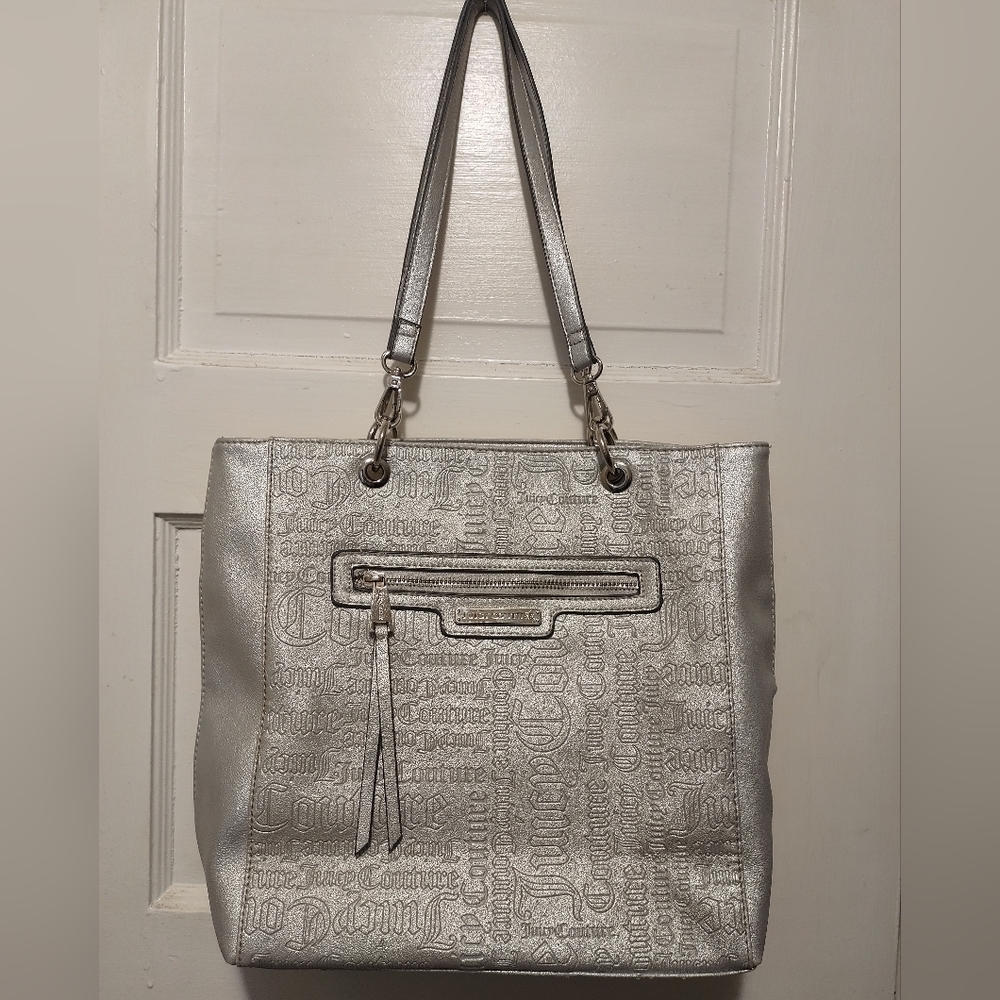 Juicy Couture Silver Shoulder Bag with Modern Design